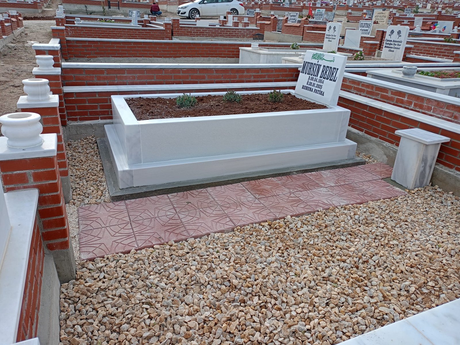 Asır Mezar – 10 cm Blok Mezar Beyaz Model