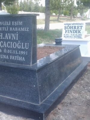Asır Mezar – Komplo Yerli Siyah Granit Acılı Model Mermer